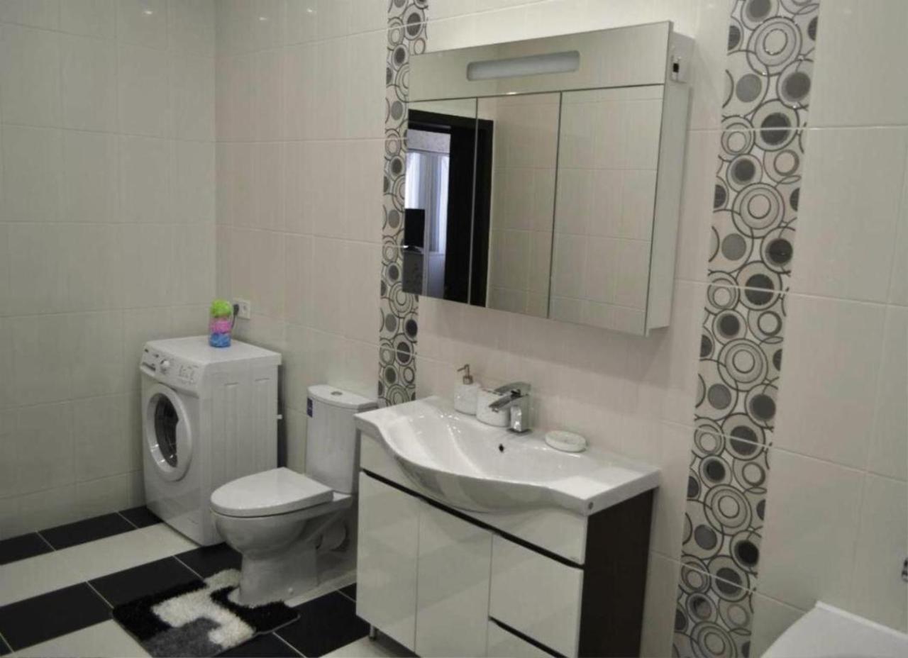 Royal King And Queen Apartment For Luxury Life Sarande Bagian luar foto